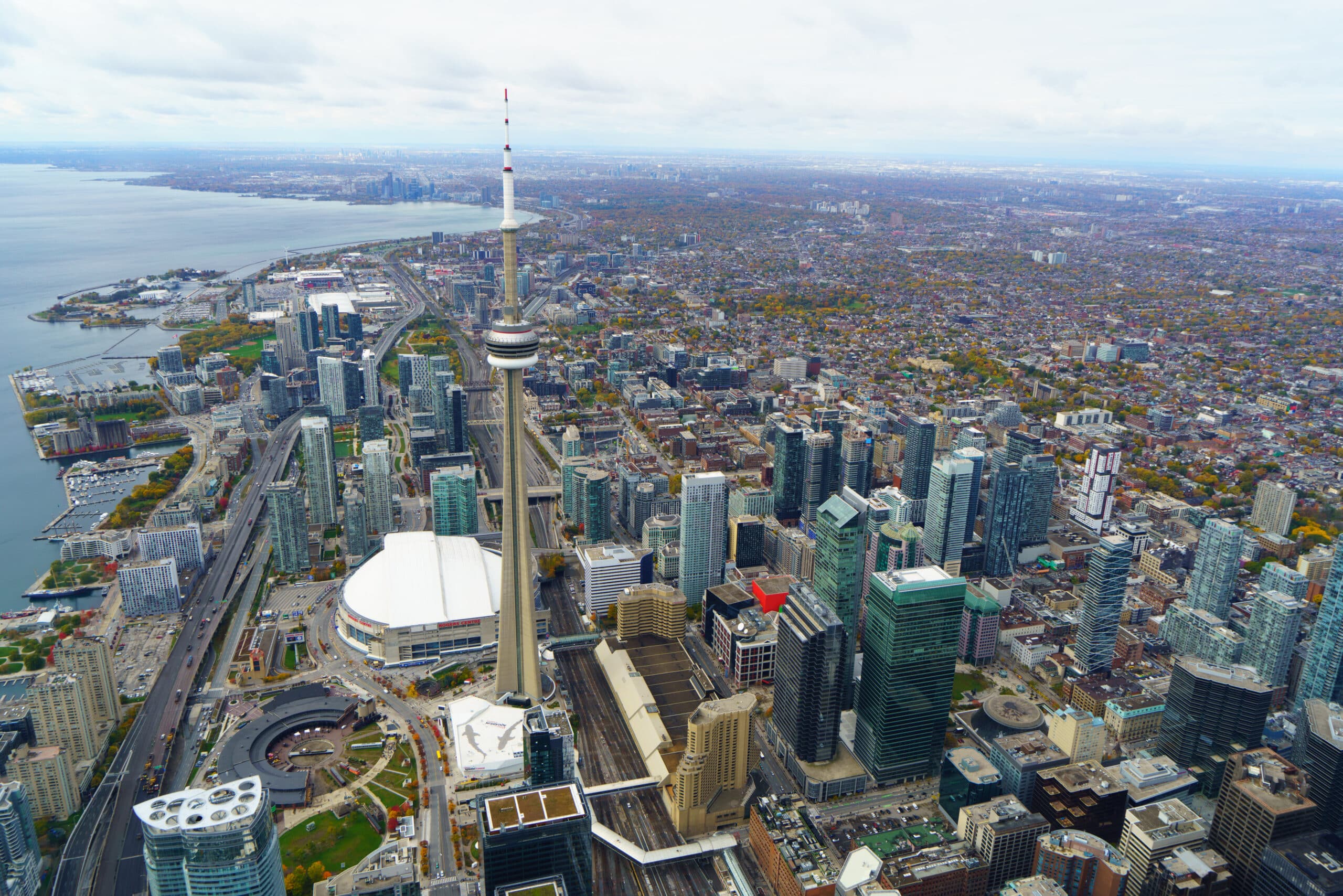 Where to Stay Near Scotiabank Arena for Sabrina Carpenter’s 2025 Tour | Novotel Toronto Centre